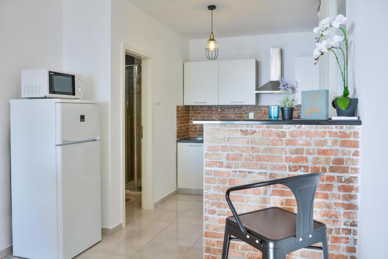 Apartmani Krijesnica 센 외부 사진
