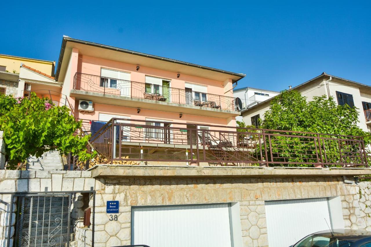 Apartmani Krijesnica 센 외부 사진