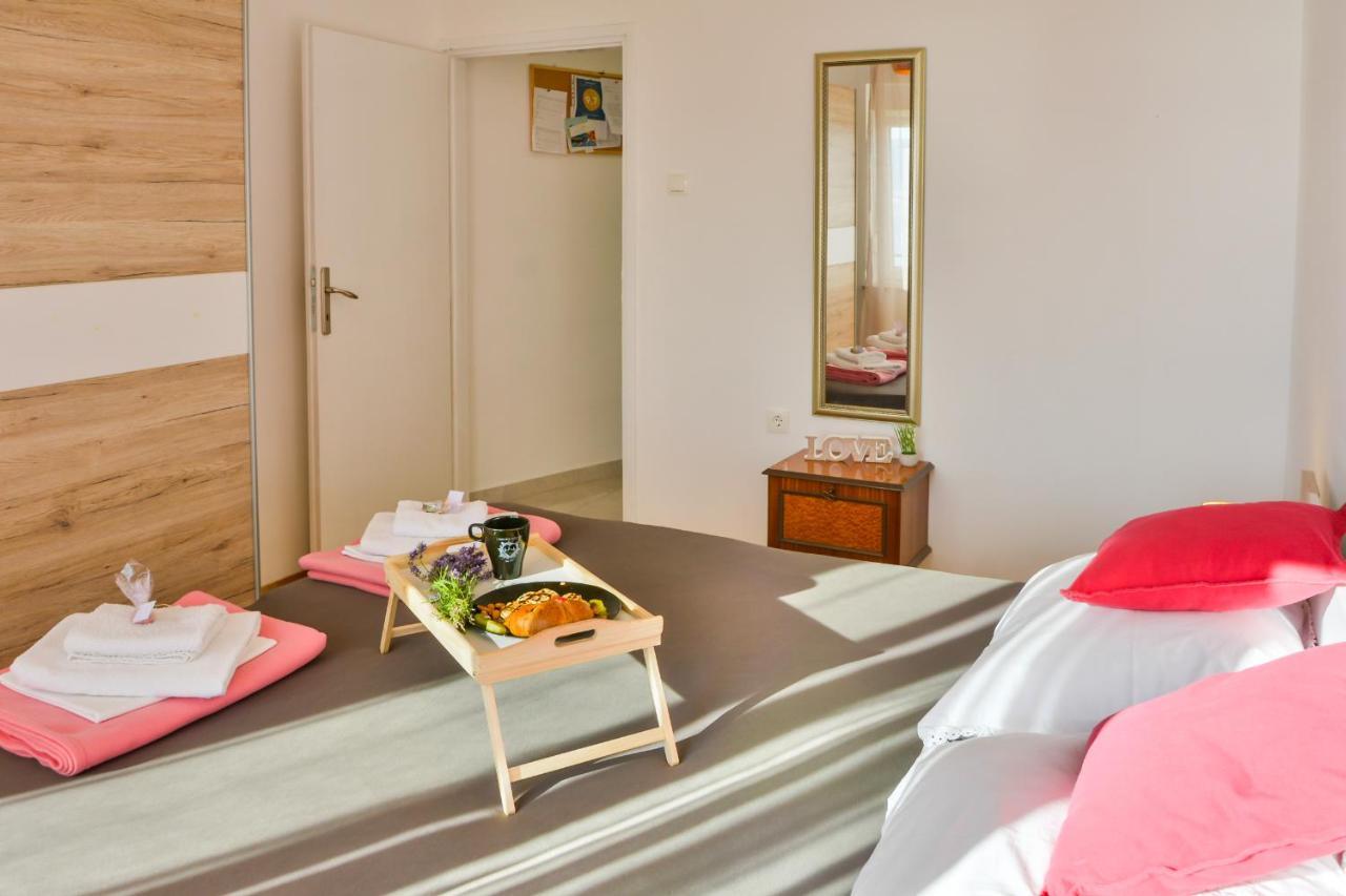 Apartmani Krijesnica 센 외부 사진
