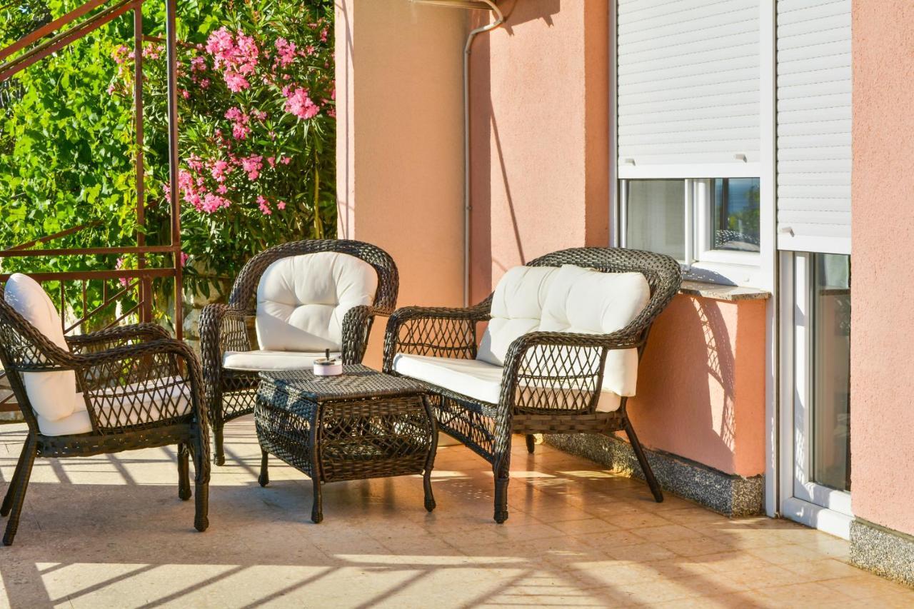 Apartmani Krijesnica 센 외부 사진