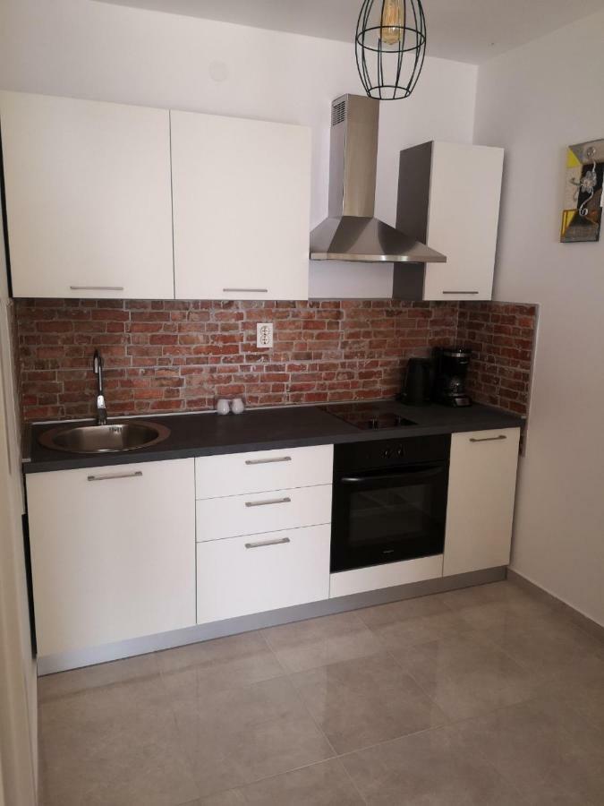 Apartmani Krijesnica 센 외부 사진